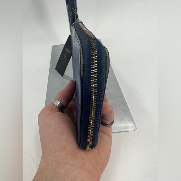 CÉLINE zip wallet - Picture 3 of 9